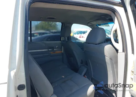 2009 Chrysler Aspen Limited from USA, damaged, VIN 1A8HX58PX9F707347